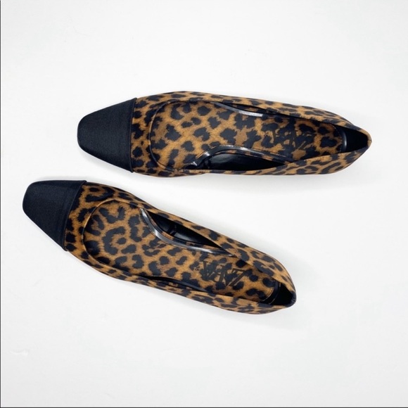 ZARA Animal Print Black Point Toe Flat with Heel Size 6 - Picture 3 of 9